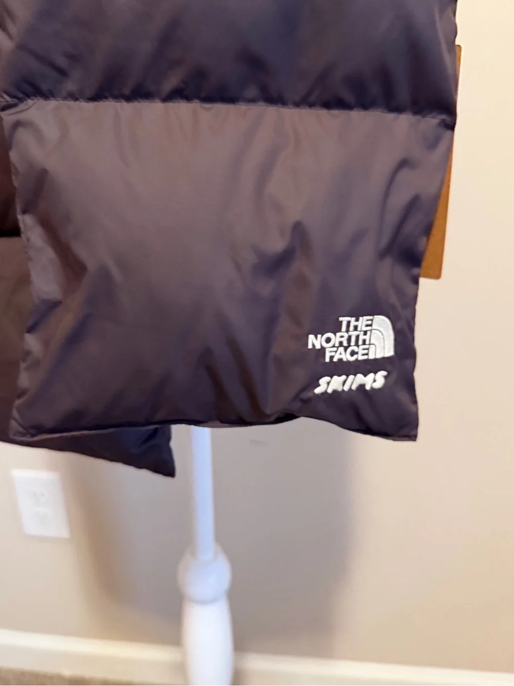 NWT The Northface x Skims quilted padded scarf phoenix one size